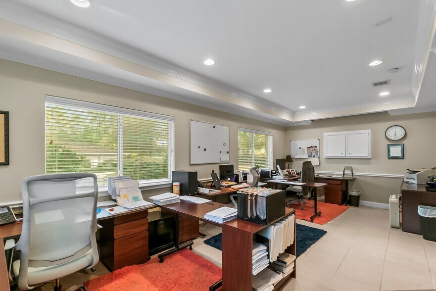 More Photos Of 1824 Sawdust Rd, The Woodlands Medical For Sale