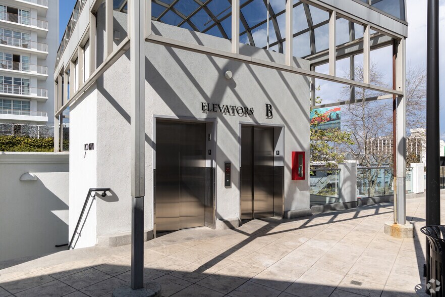 More Photos Of 9616-9618 W Pico Blvd, Los Angeles General Retail For Lease