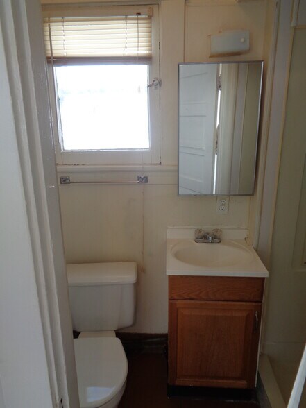 More Photos Of 1801 Goodman Ave, Cincinnati Apartments For Sale