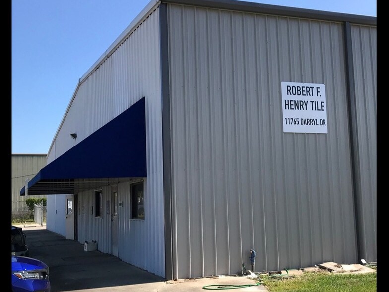 More Photos Of 11765 Darryl Dr, Baton Rouge Warehouse For Lease