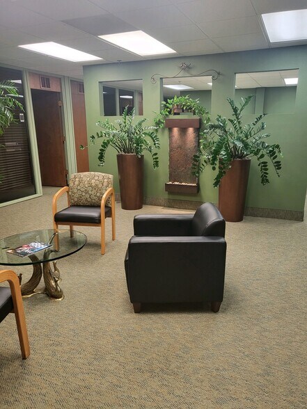 More Photos Of 205 E 11th St, Vancouver Office For Lease