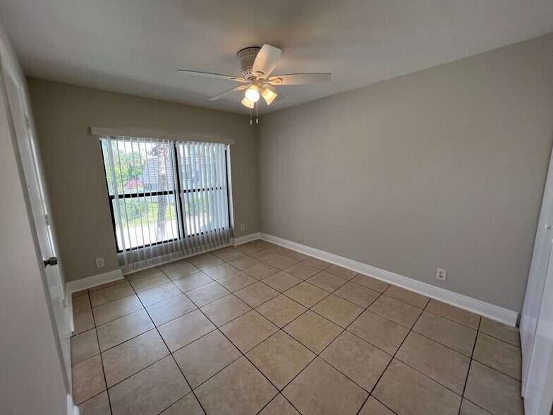 More Photos Of 1801 N Congress Ave, West Palm Beach Apartments For Sale