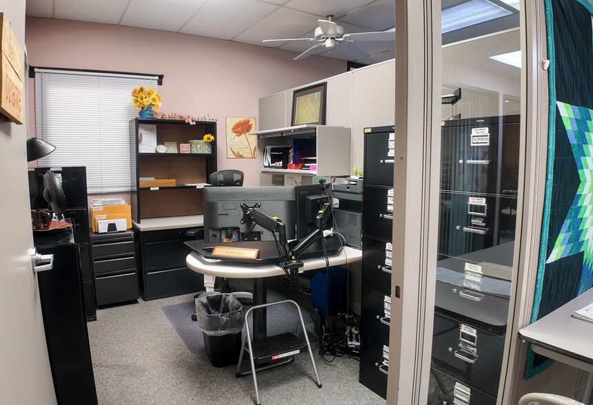 More Photos Of 630 S Minnesota Ave, Sioux Falls Office For Sale