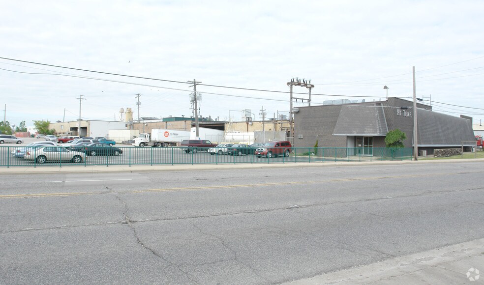 Primary Photo Of 75 W Lake St, Melrose Park Industrial For Sale