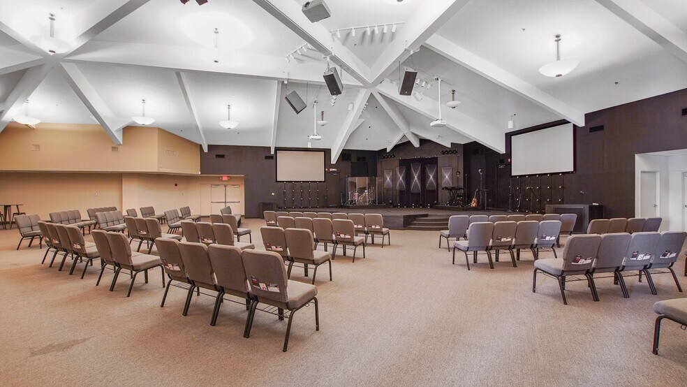 More Photos Of 919 E Guadalupe Rd, Gilbert Religious Facility For Sale