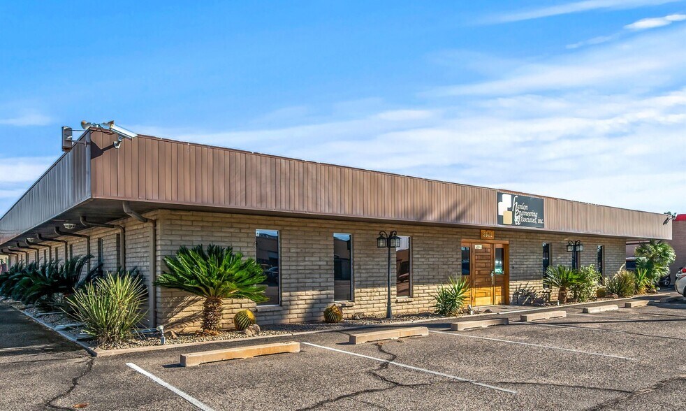 Primary Photo Of 2502 N Huachuca Dr, Tucson Office For Lease