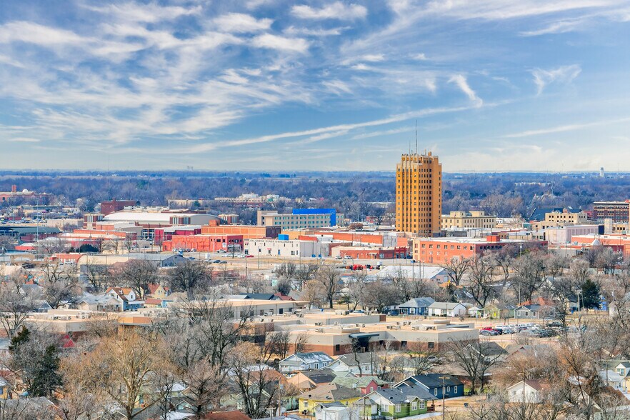 More Photos Of 114 E Broadway Ave, Enid Apartments For Sale