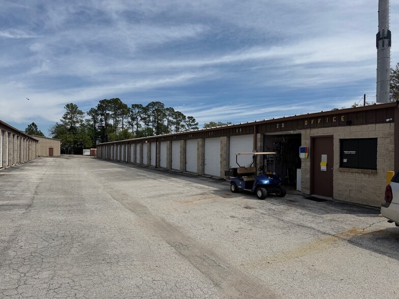 More Photos Of 2150 NE 31st Ave, Gainesville Self Storage For Sale