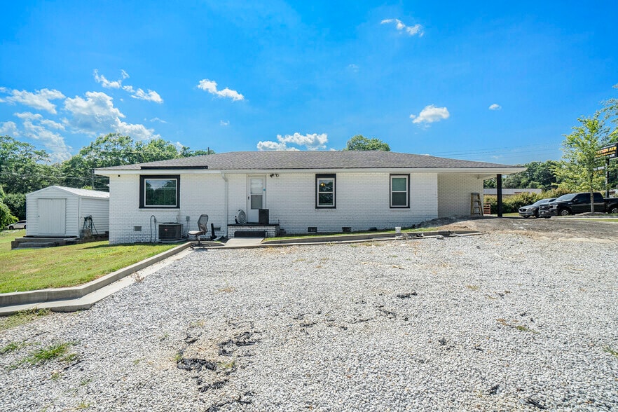 More Photos Of 7336 Lee Rd, Lithia Springs Office Residential For Sale