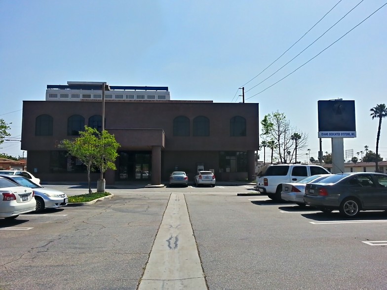 More Photos Of 6001 E Washington Blvd, Commerce Medical For Lease
