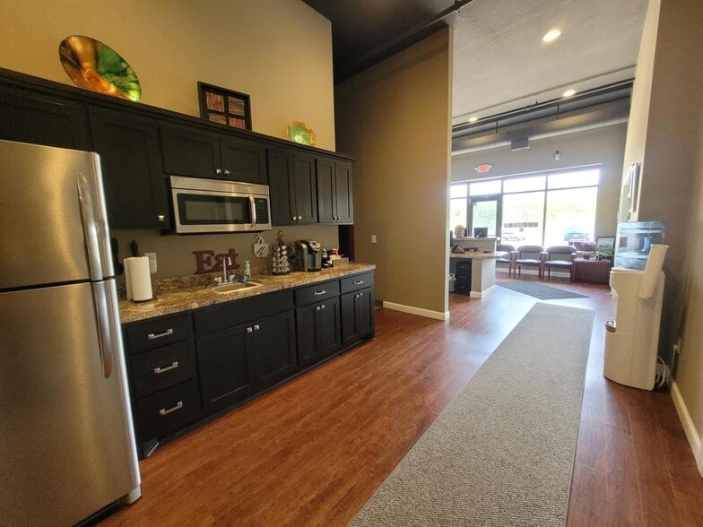More Photos Of 404-536 Whiskey Rd NW, Isanti Storefront Retail Office For Sale