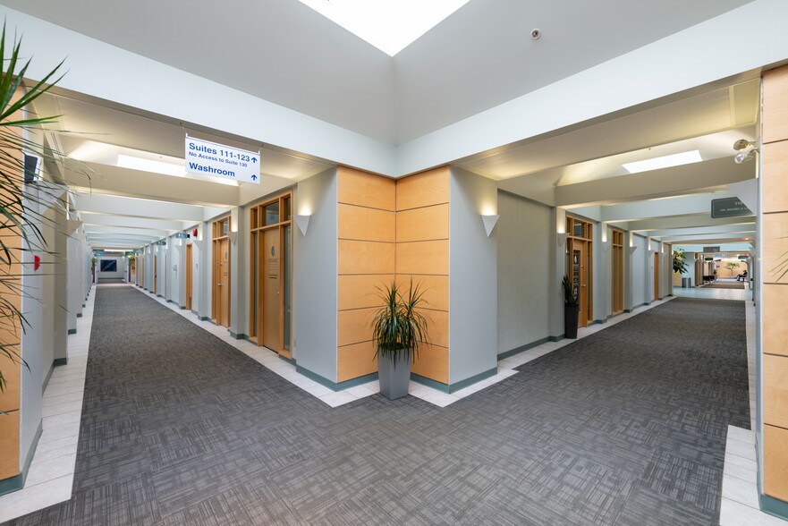 More Photos Of 11910 111th Ave NW, Edmonton Medical For Lease