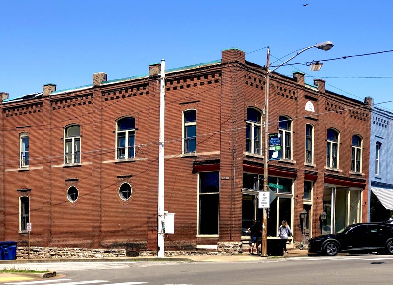 Primary Photo Of 103 N Main St, Mount Pleasant Storefront Retail Residential For Sale