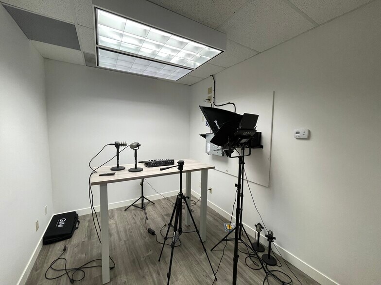 More Photos Of 2660 Superior Dr NW, Rochester Office For Sale