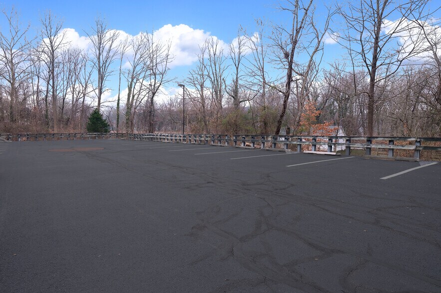 More Photos Of 199-201 S Main St, Lambertville Office For Lease