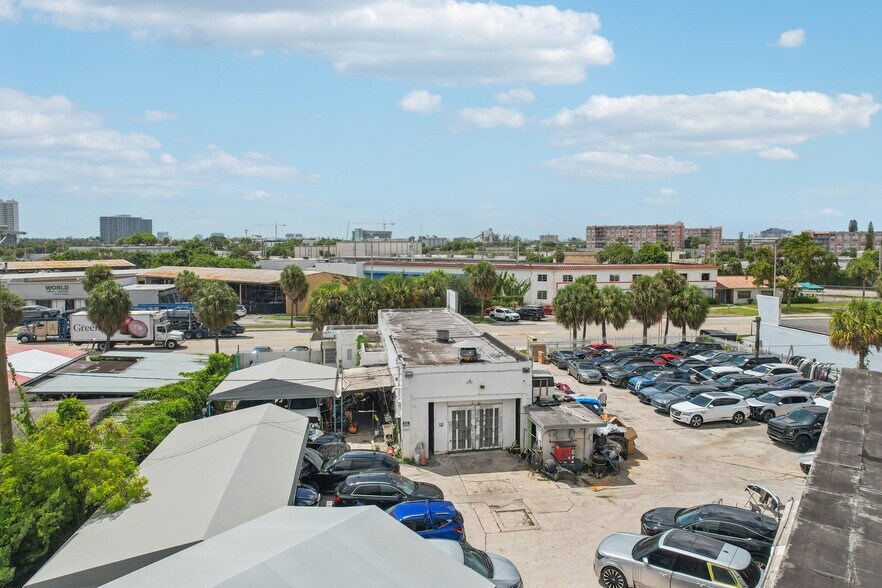 More Photos Of 15150 W Dixie Hwy, North Miami Beach Auto Repair For Sale