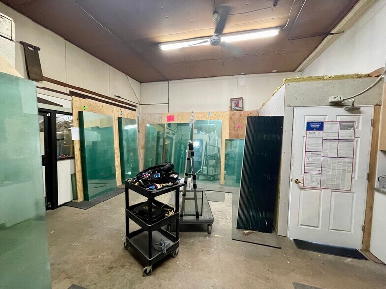 More Photos Of 109-111 Hanover St, Meriden, Ct, Meriden Freestanding For Sale