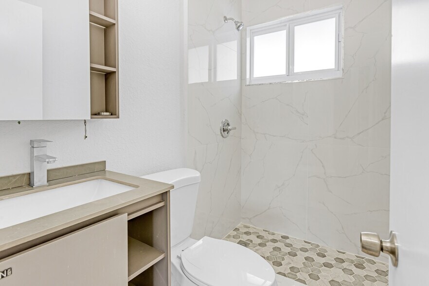 More Photos Of 1430 NW 2nd Ave, Florida City Apartments For Sale