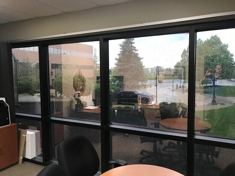 More Photos Of 4031 Colonel Glenn Hwy, Dayton Office For Sale