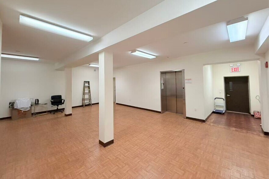 More Photos Of 53 ELIZABETH St, New York Office Residential For Sale