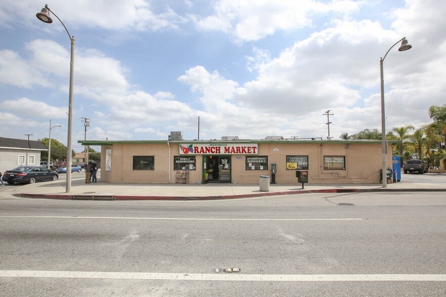 More Photos Of 1801 W Whittier Blvd, Montebello Storefront Retail Office For Lease