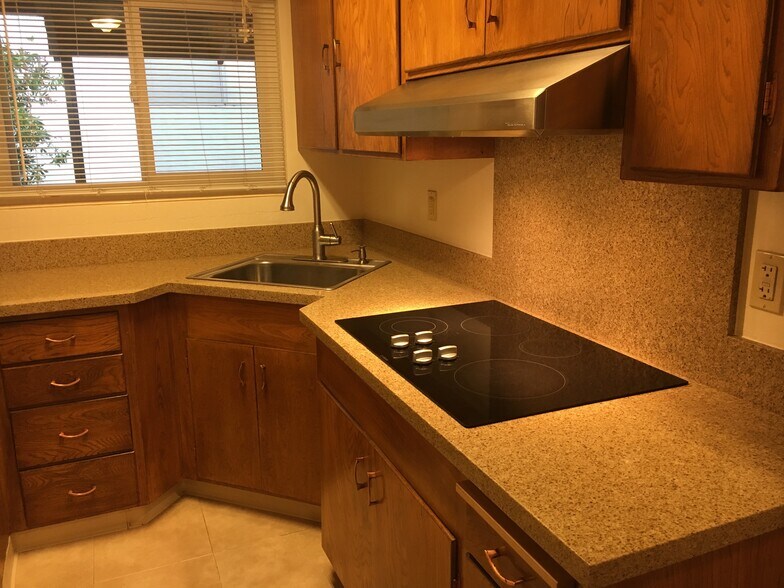 More Photos Of 1122 Bush St, San Carlos Apartments For Sale