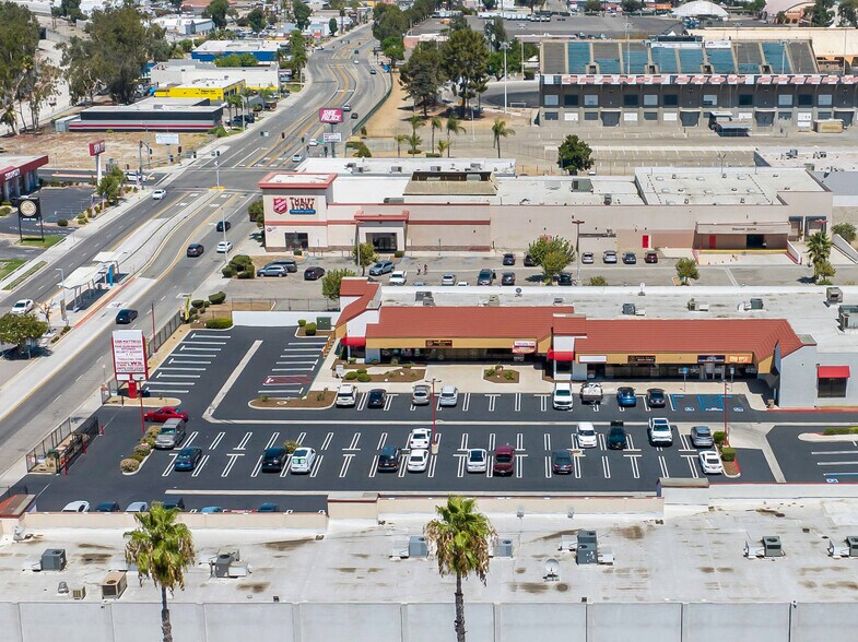 Primary Photo Of 955 S E St, San Bernardino Freestanding For Lease