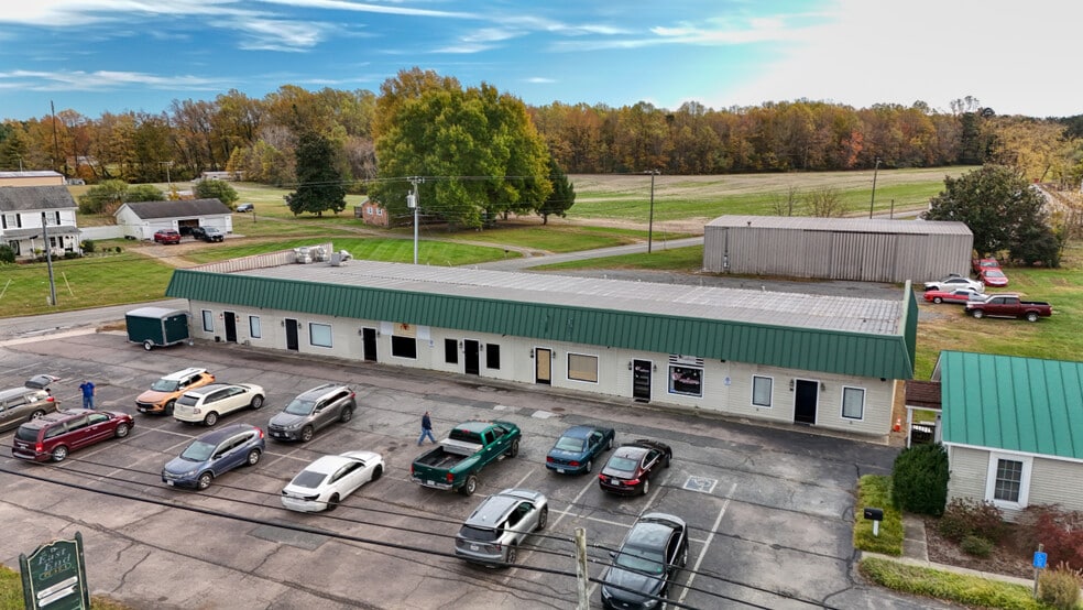 More Photos Of 17272 Kings Hwy, Montross General Retail For Sale
