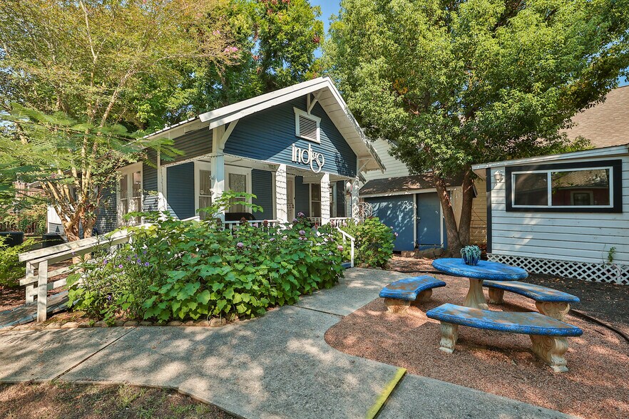 More Photos Of , Spring General Retail For Sale