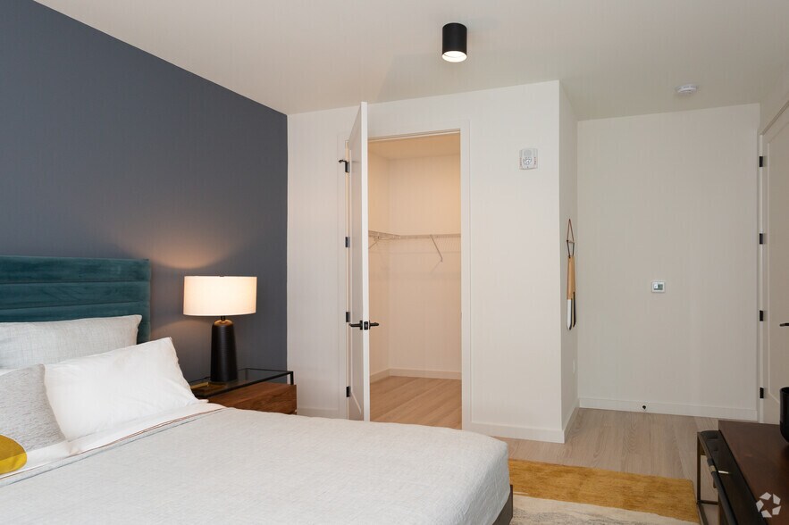 More Photos Of 147 Bloomfield Ave, Montclair Apartments For Lease