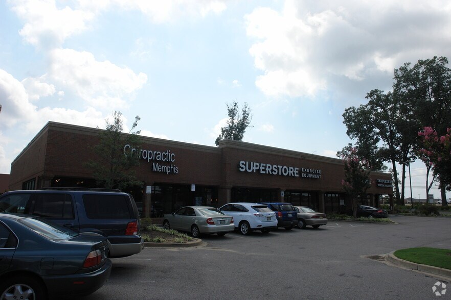 More Photos Of 2150 W Poplar Ave, Collierville Storefront Retail Office For Lease