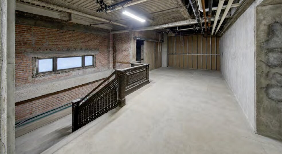 More Photos Of 327-333 Grant Ave, San Francisco Apartments For Sale
