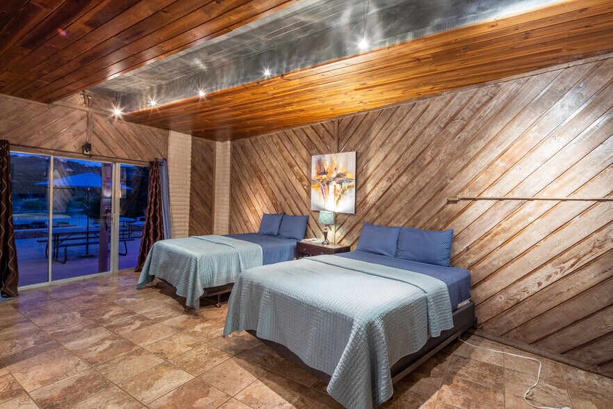 More Photos Of 2386 Colleen Dr, Canyon Lake Hotel For Sale