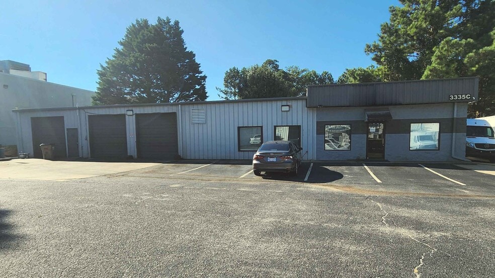Primary Photo Of 3335 Hutchinson Rd, Cumming Warehouse For Lease