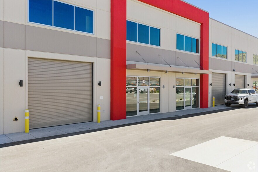 More Photos Of 180 Design Pl, Sparks Warehouse For Lease