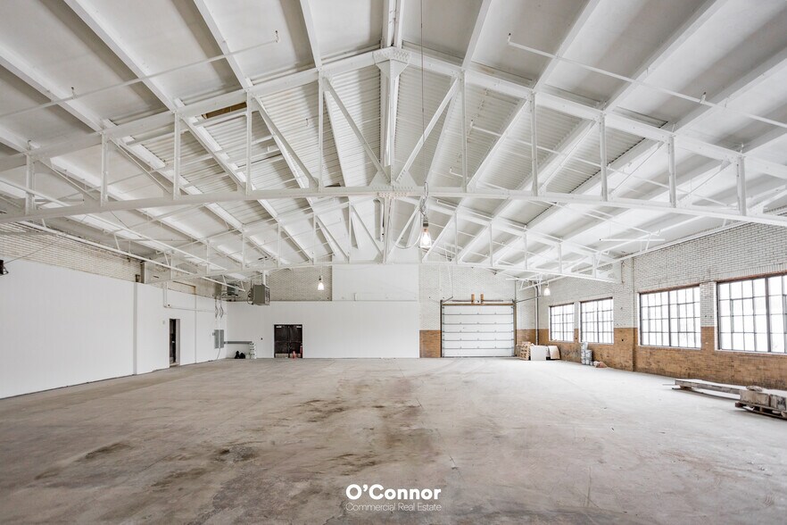 More Photos Of 6001 Cass Ave, Detroit Office For Lease
