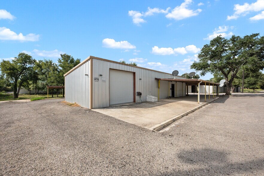 More Photos Of 301 Dews Rd, Leander Industrial For Sale