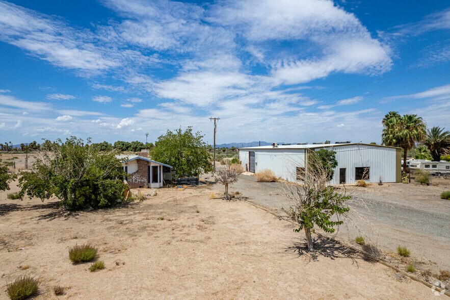 More Photos Of 643 S Intake Blvd, Blythe Warehouse For Sale