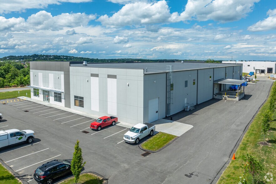 More Photos Of 2000 Energy Dr, Bridgeville Light Distribution For Lease