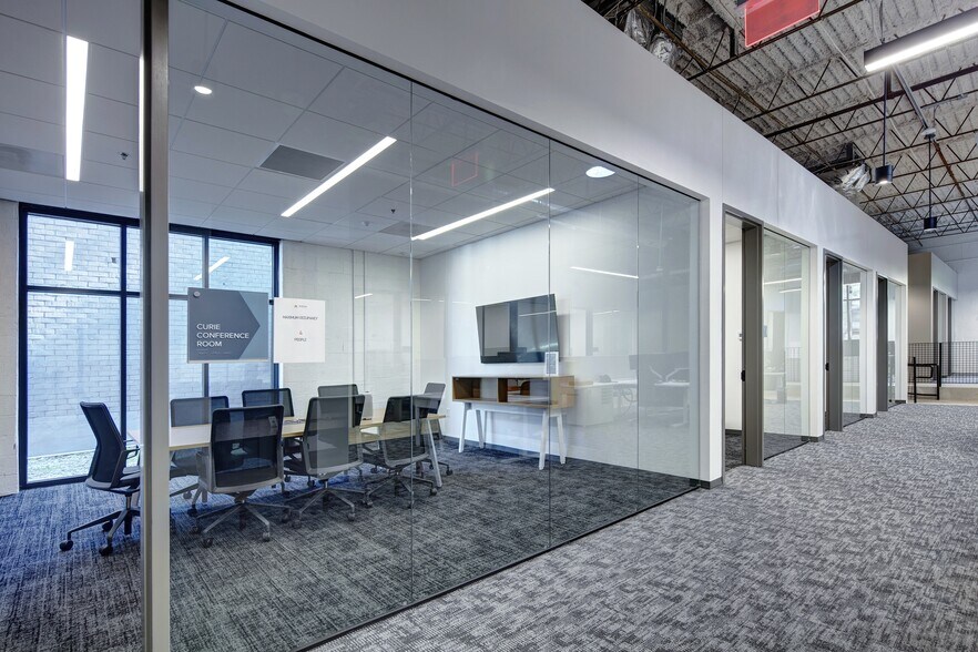 More Photos Of 1218 Menlo Dr NW, Atlanta Unknown For Lease