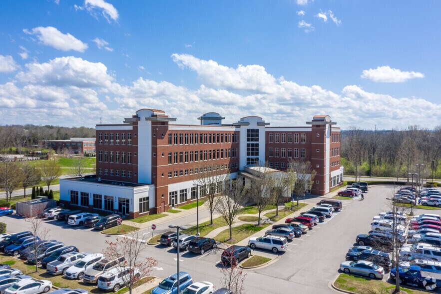 More Photos Of 4601 Carothers Pky, Franklin Medical For Lease