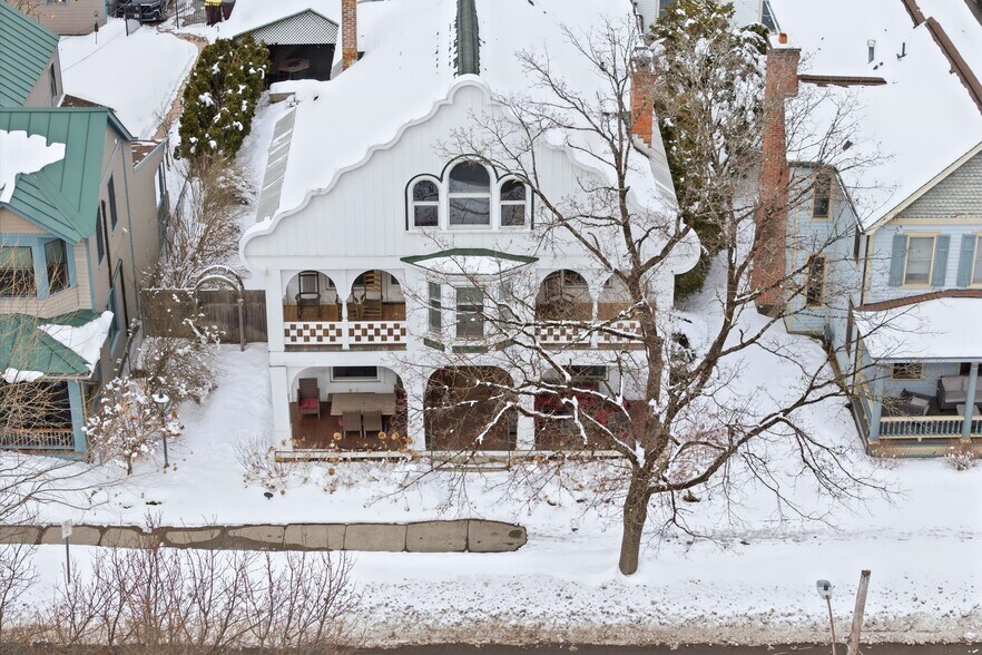 More Photos Of 149 Union Ave, Saratoga Springs Hospitality For Sale