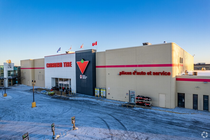 More Photos Of 101 Boul Cardinal-Léger, Pincourt General Retail For Lease
