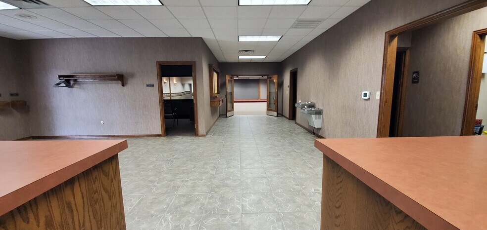 More Photos Of 626 W Main St, Fairfield Lodge Meeting Hall For Sale