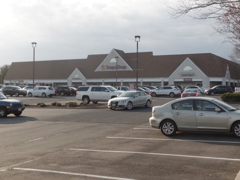 More Photos Of 1a Village Center Dr, Freehold Unknown For Lease