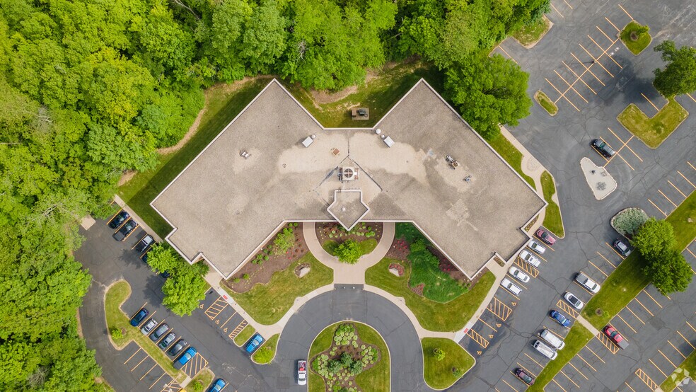 More Photos Of 1430 Oak Ct, Beavercreek Office Residential For Lease