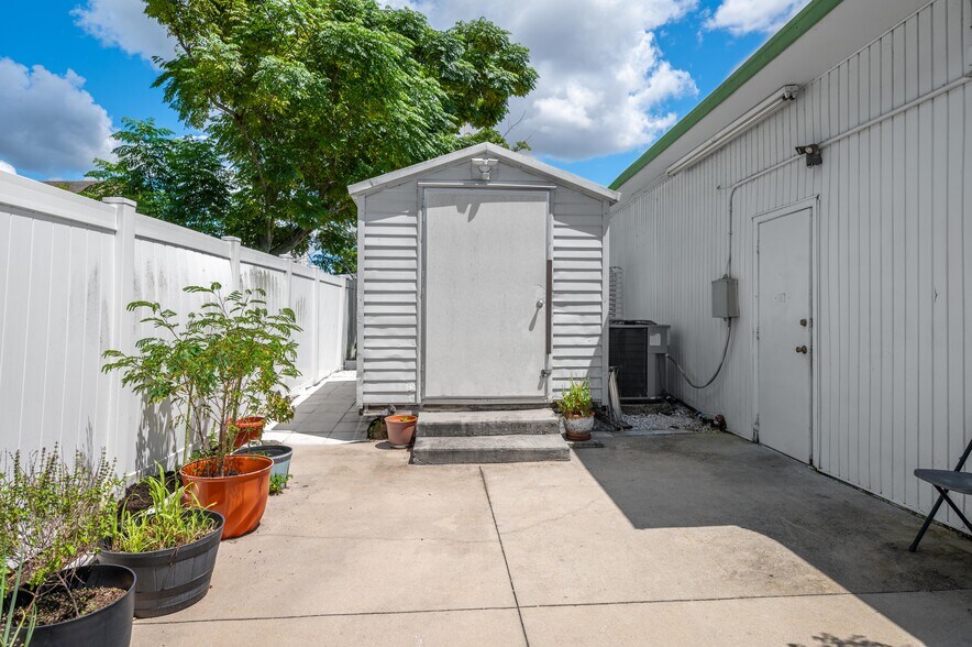 More Photos Of 114 Central Ave, Lake Wales Freestanding For Sale