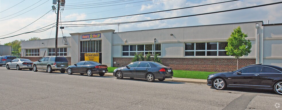 More Photos Of 14-18 Neil Ct, Oceanside Warehouse For Lease