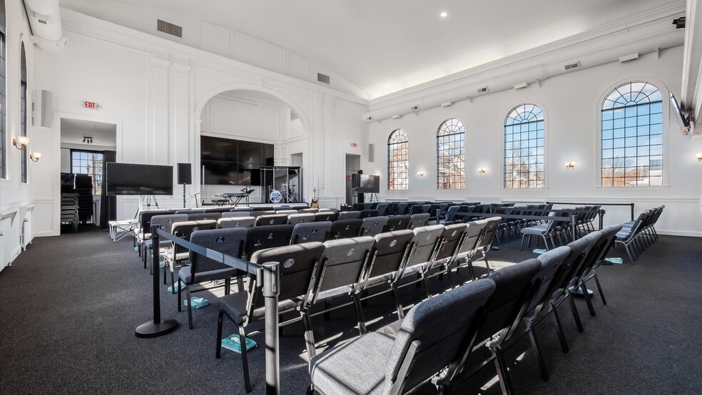 More Photos Of 169 Hudson Ave, Newark Religious Facility For Sale