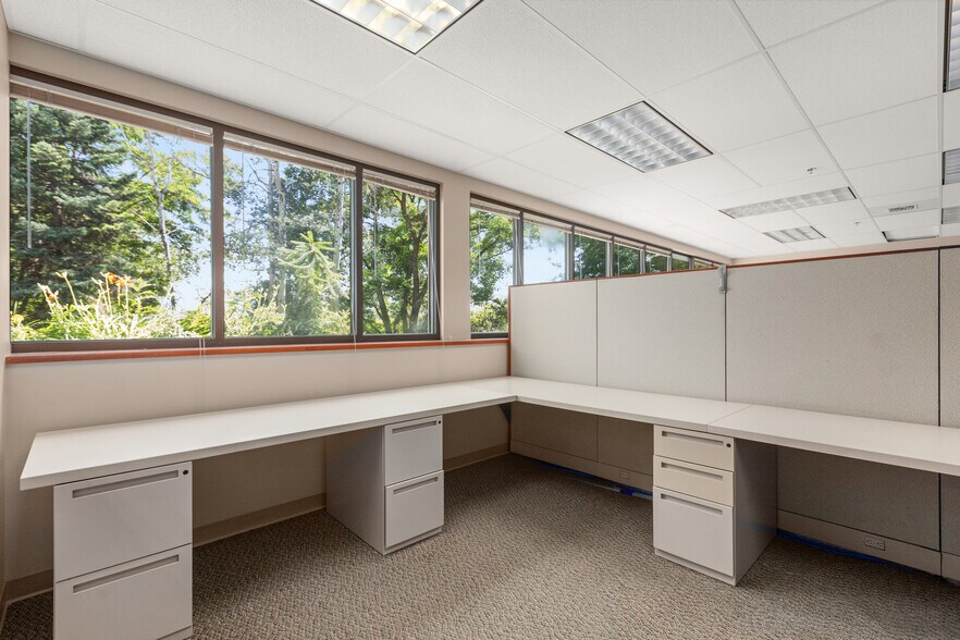 More Photos Of 555 Corporate Dr, Kalispell Medical For Lease